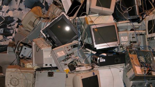 RAEE Rifiuti di apparecchiature elettriche ed elettroniche